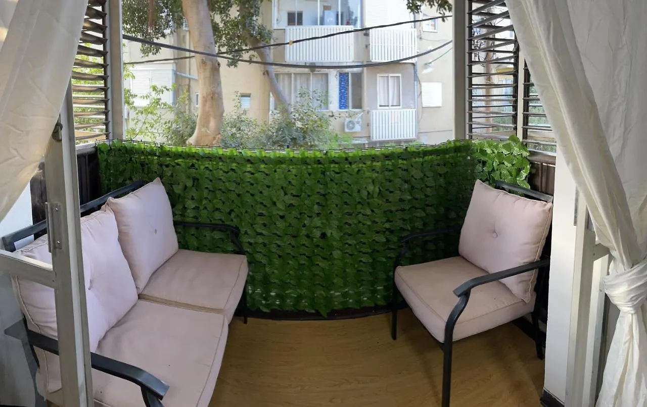 חיפה Bat Galim - Mirror Apartment By The Beach